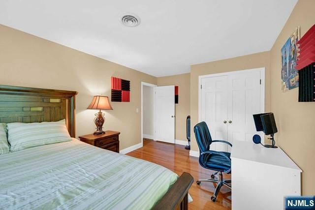 100 Lake Street, Upper Saddle River, NJ 07458