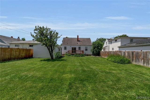 195 Parkhurst Boulevard, Tonawanda, NY 14223