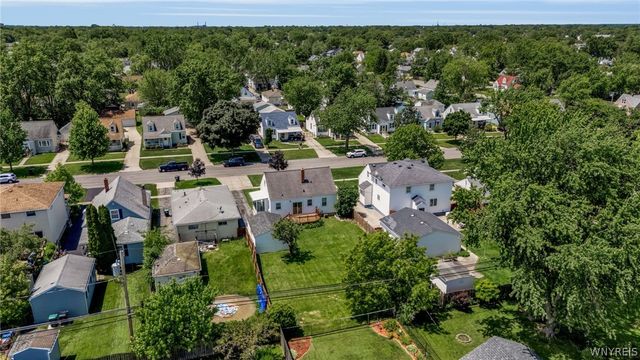 195 Parkhurst Boulevard, Tonawanda, NY 14223