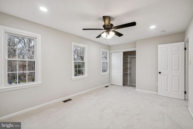 11975 FARRABOW LN, Woodbridge, VA 22192