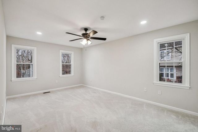 11975 FARRABOW LN, Woodbridge, VA 22192