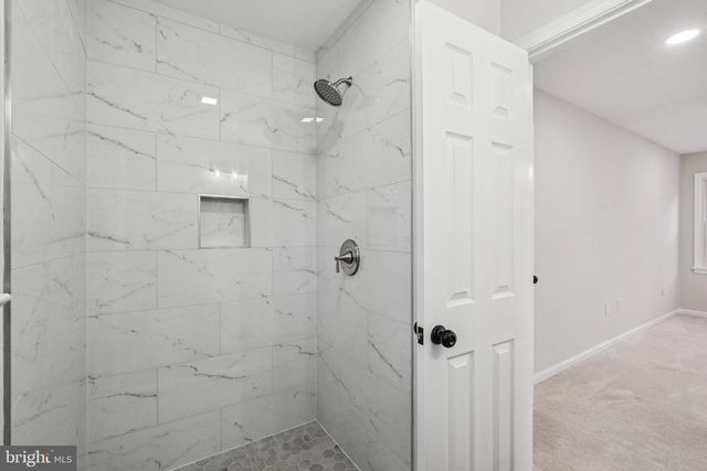 11975 FARRABOW LN, Woodbridge, VA 22192