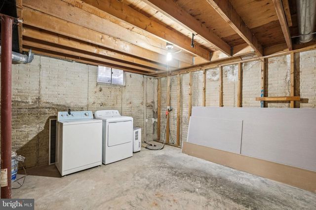 11975 FARRABOW LN, Woodbridge, VA 22192