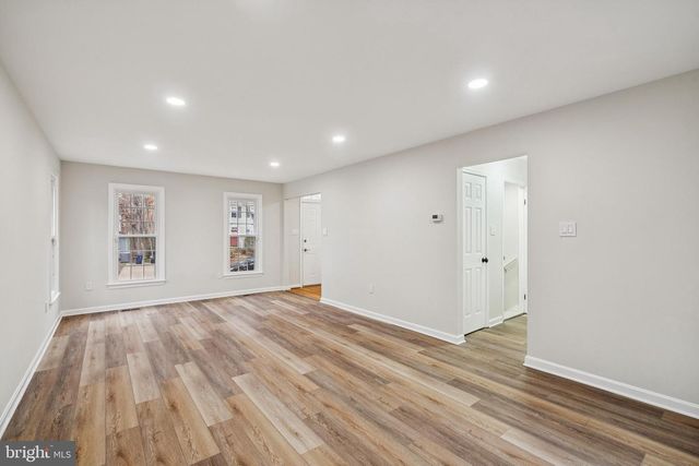 11975 FARRABOW LN, Woodbridge, VA 22192