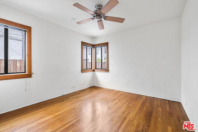 11245 Huston Street, North Hollywood, CA 91601