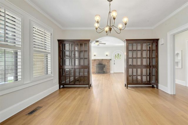 1606 Travis Heights BLVD, Austin, TX 78704