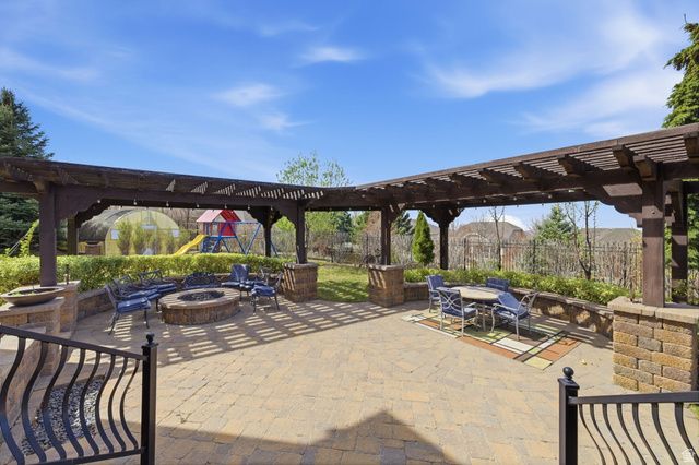 14032 S CANYON VISTA LN, Draper, UT 84020