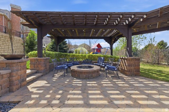 14032 S CANYON VISTA LN, Draper, UT 84020