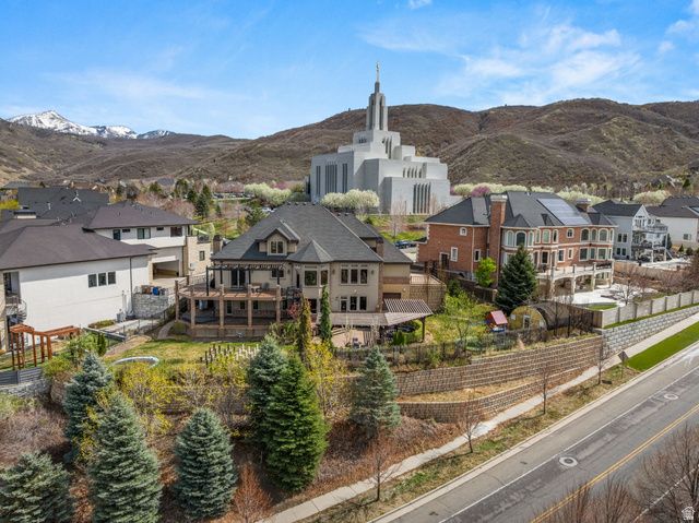 14032 S CANYON VISTA LN, Draper, UT 84020