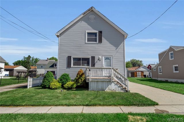 90 Keever Avenue, Lackawanna, NY 14218