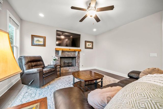 35 Bridgestone Way SE, Cartersville, GA 30120