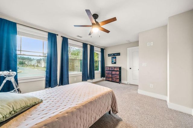 35 Bridgestone Way SE, Cartersville, GA 30120