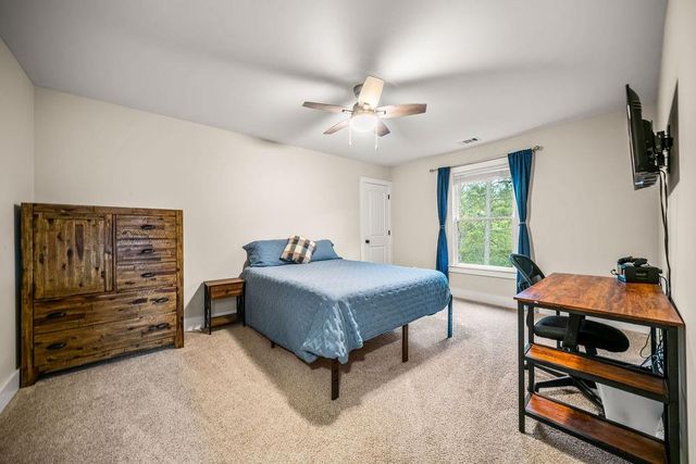 35 Bridgestone Way SE, Cartersville, GA 30120
