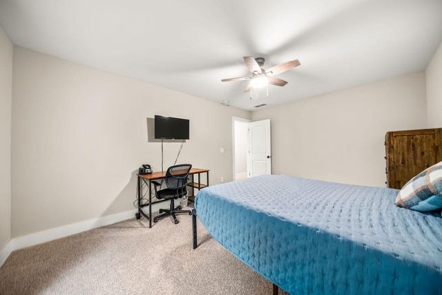 35 Bridgestone Way SE, Cartersville, GA 30120