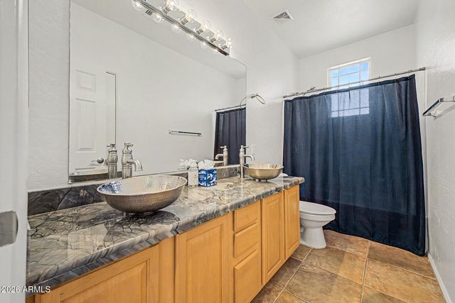 10594 W LONE CACTUS Drive, Peoria, AZ 85382