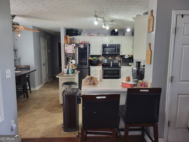 230 Hastings Court, Mcdonough, GA 30252