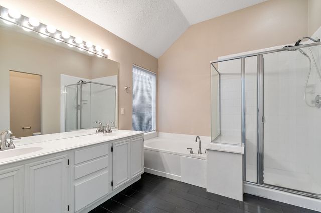 615 Lake Bridge Drive, Lake Dallas, TX 75065