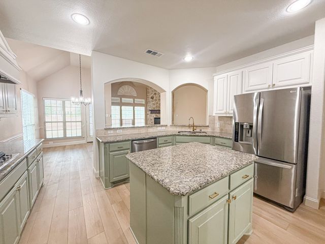 600 Falcon Drive, Prosper, TX 75078