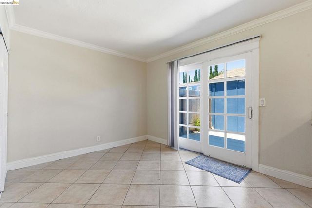 18 El Capitan Ln, Antioch, CA 94509