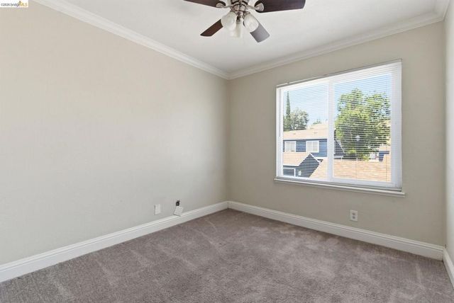 18 El Capitan Ln, Antioch, CA 94509