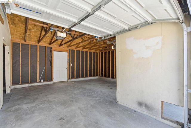 18 El Capitan Ln, Antioch, CA 94509