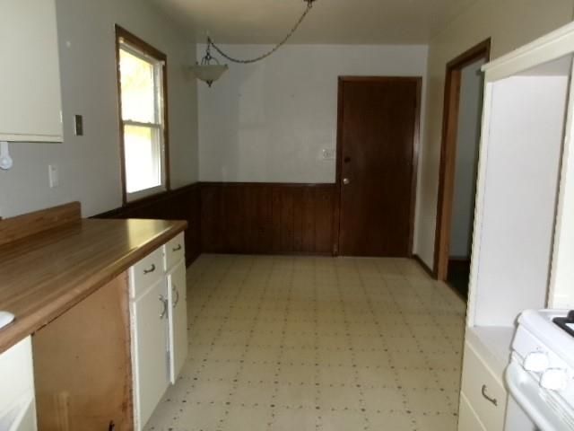 3510 S Rogers Lane, Independence, MO 64055