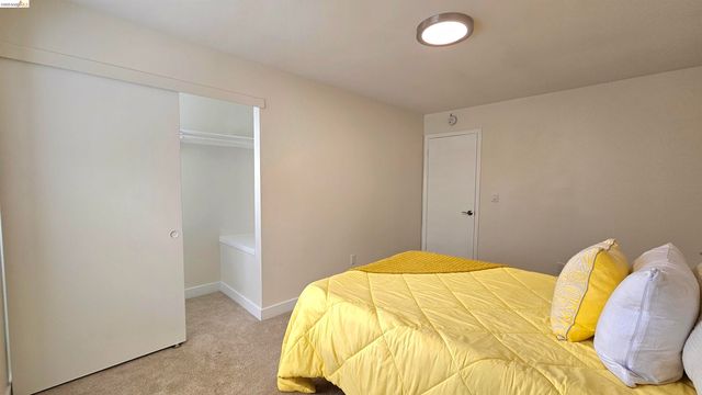1826 Vicksburg Ave 1, Oakland, CA 94601