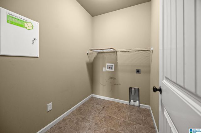 9334 DOSS FERRY LANE, Kimberly, AL 35091