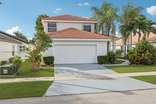 1378 SW 180th Ave, Pembroke Pines, FL 33029