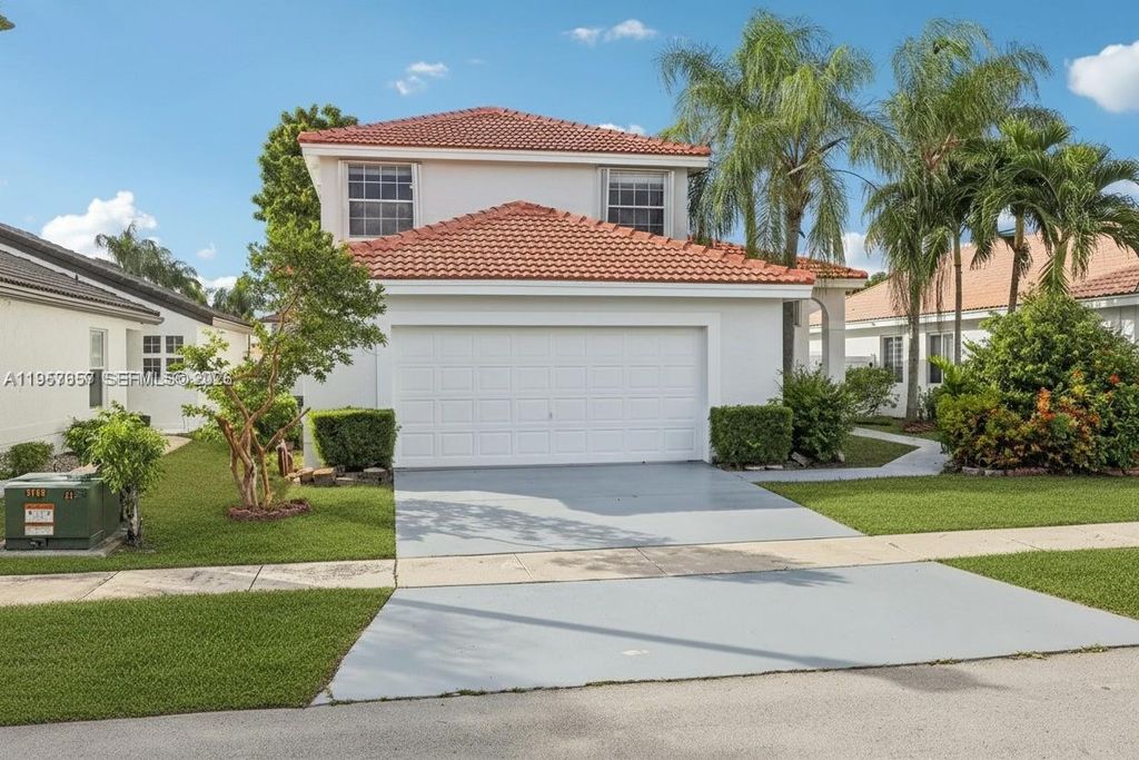1378 SW 180th Ave, Pembroke Pines, FL 33029