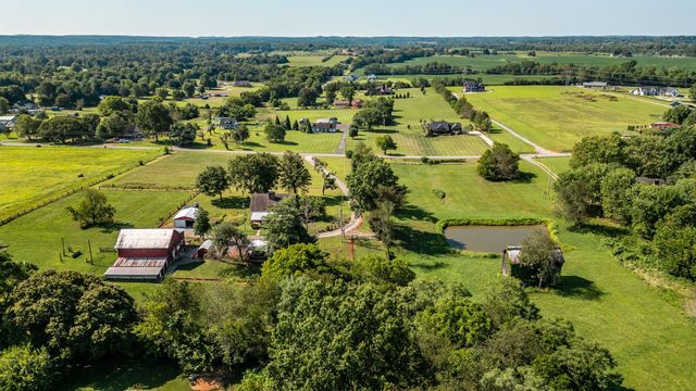 475 Fowler Ford Rd, Portland, TN 37148