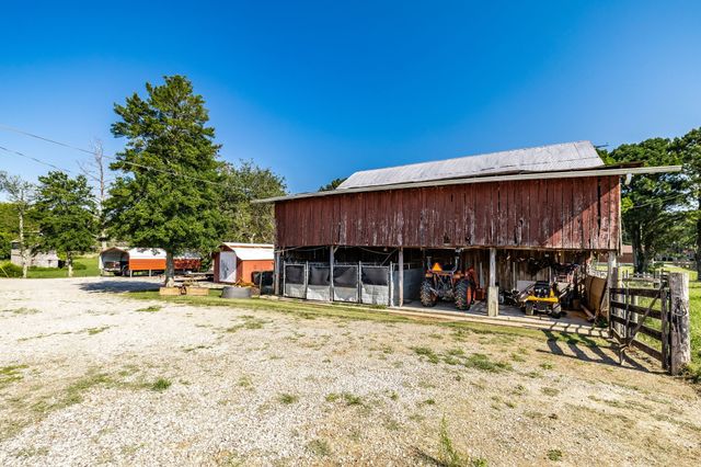 475 Fowler Ford Rd, Portland, TN 37148
