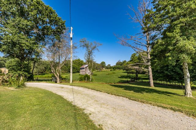 475 Fowler Ford Rd, Portland, TN 37148