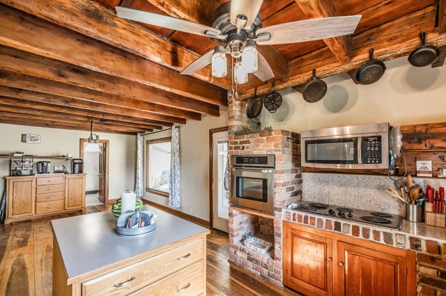 475 Fowler Ford Rd, Portland, TN 37148