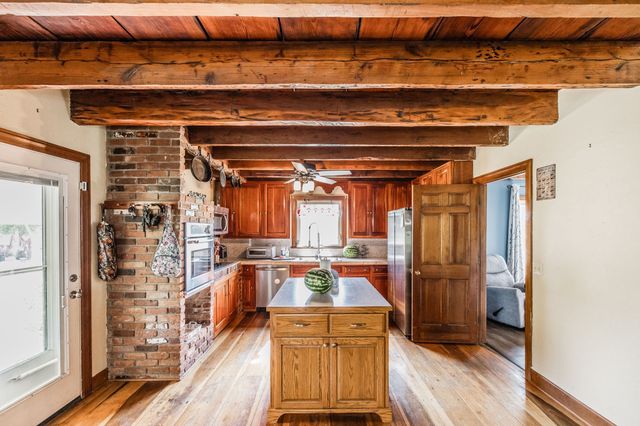 475 Fowler Ford Rd, Portland, TN 37148