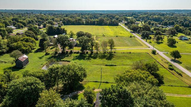 475 Fowler Ford Rd, Portland, TN 37148