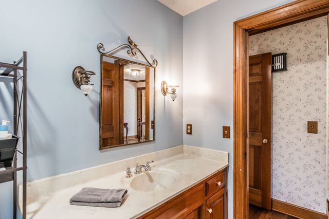 475 Fowler Ford Rd, Portland, TN 37148