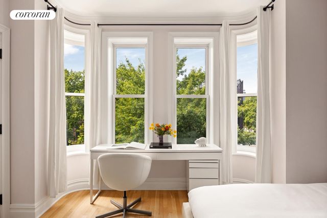 291 CLINTON Avenue, New York City, NY 11205