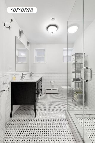 291 CLINTON Avenue, New York City, NY 11205