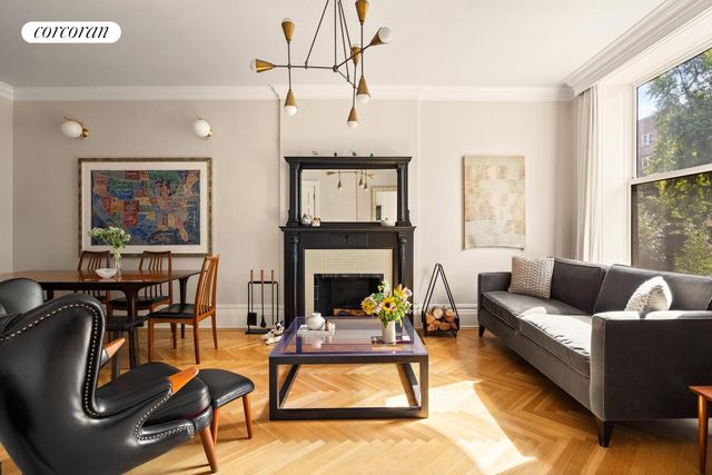 291 CLINTON Avenue, New York City, NY 11205