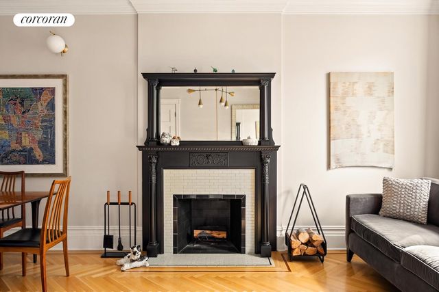 291 CLINTON Avenue, New York City, NY 11205