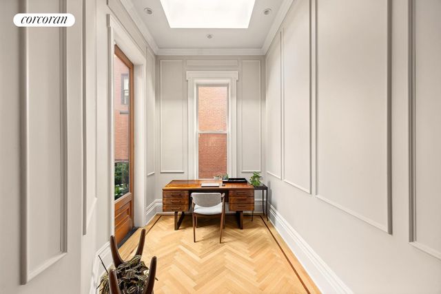 291 CLINTON Avenue, New York City, NY 11205