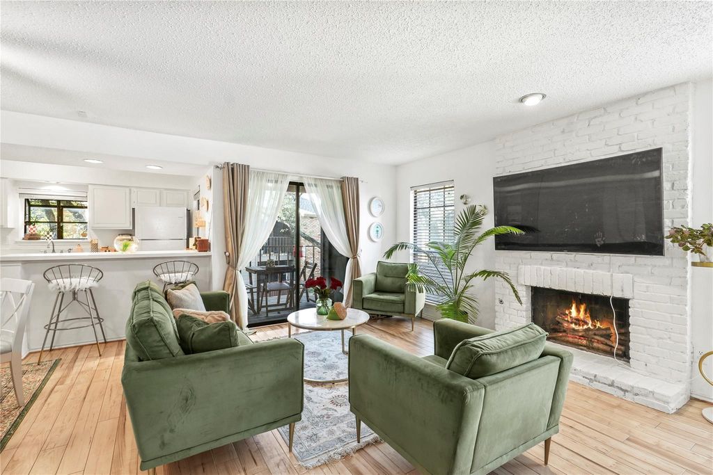 15221 Berry Trail 1308, Dallas, TX 75248