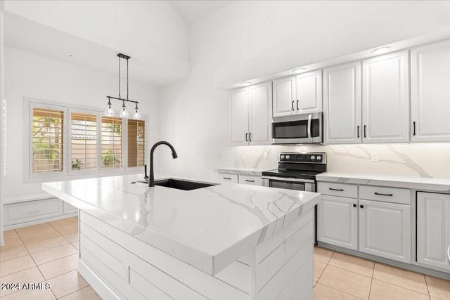 9331 E Wood Drive, Scottsdale, AZ 85260