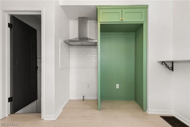 2111 21ST Street, Canton, OH 44705