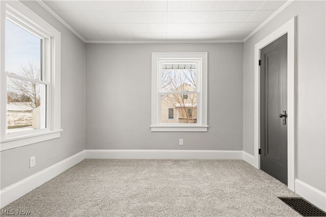 2111 21ST Street, Canton, OH 44705