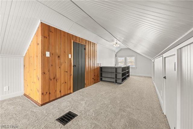 2111 21ST Street, Canton, OH 44705