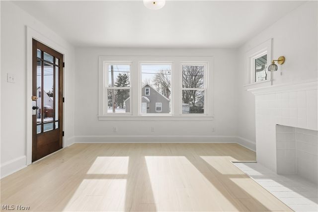 2111 21ST Street, Canton, OH 44705