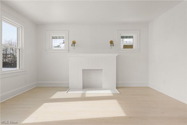 2111 21ST Street, Canton, OH 44705