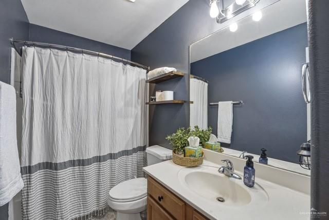 406 Rio Nueces Street, San Juan, TX 78589